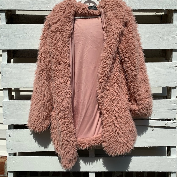 *LAST ONE* MAUVE Vegan Fur Hoodie Jacket - Picture 5 of 7